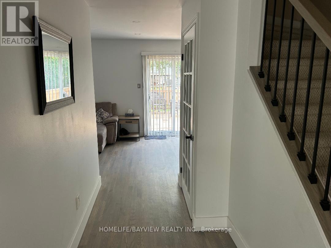 999 Anna Maria Avenue, Innisfil, Ontario  L9S 1V5 - Photo 11 - N12356323