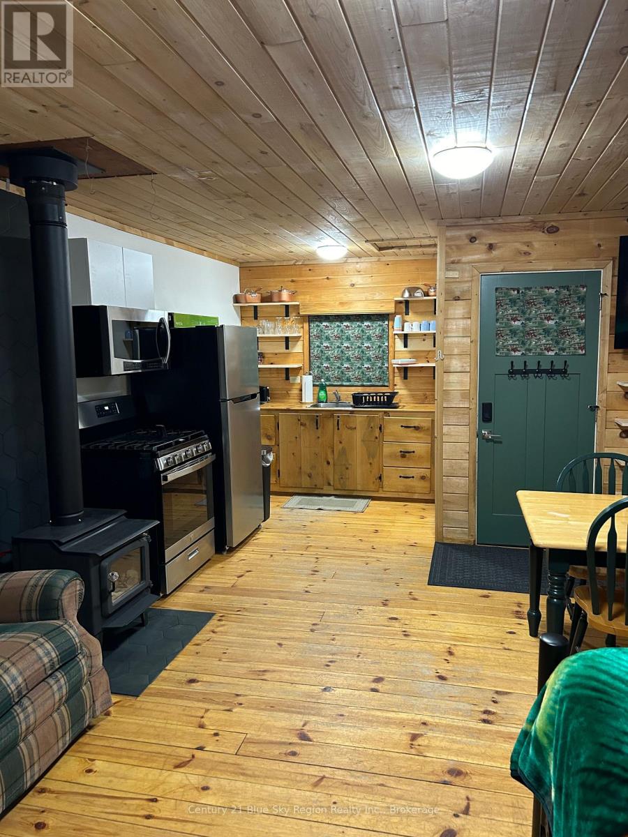 787 Development Road, Bonfield, Ontario  P0H 2E0 - Photo 8 - X12377961