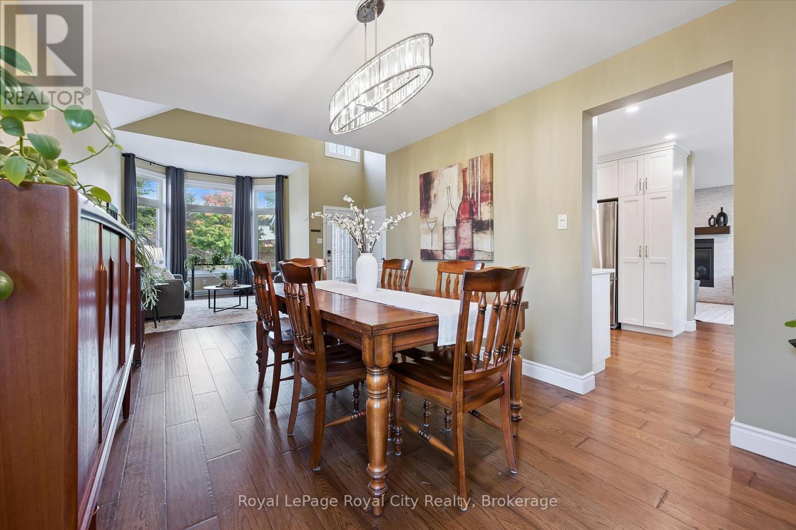 53 Pacific Place, Guelph, Ontario  N1G 4R3 - Photo 10 - X12428559