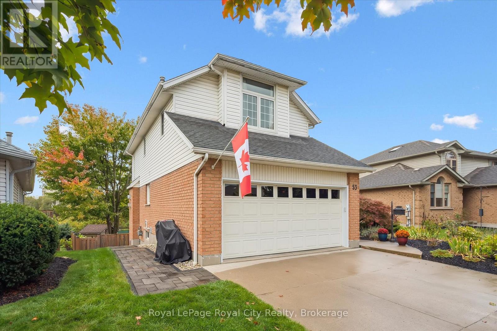 53 Pacific Place, Guelph, Ontario  N1G 4R3 - Photo 2 - X12428559