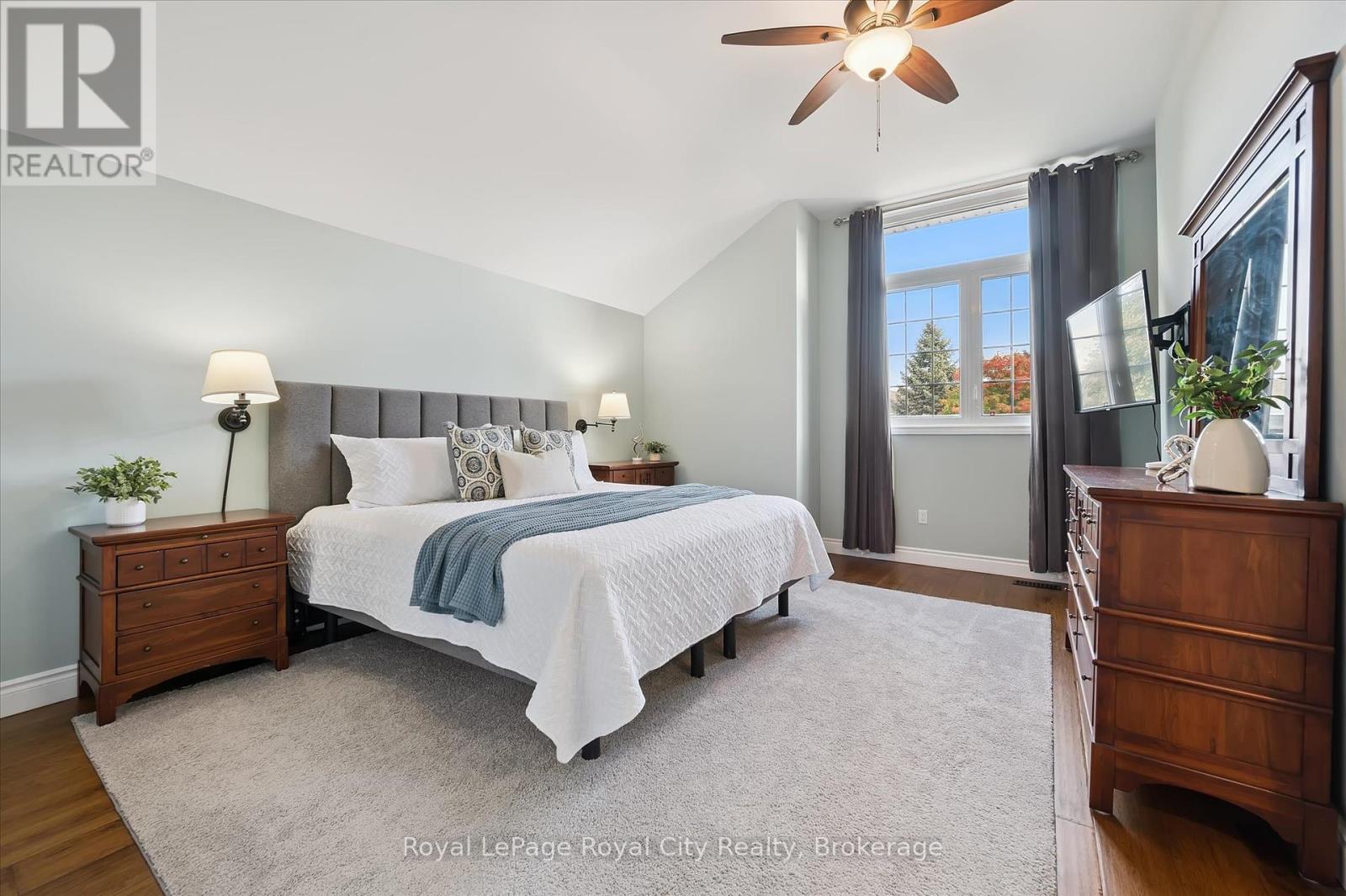 53 Pacific Place, Guelph, Ontario  N1G 4R3 - Photo 21 - X12428559