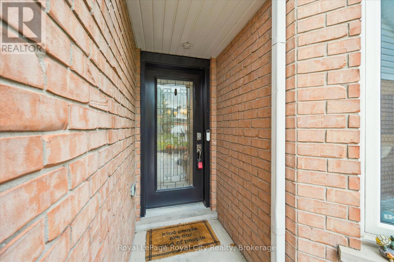 53 Pacific Place, Guelph, Ontario  N1G 4R3 - Photo 4 - X12428559