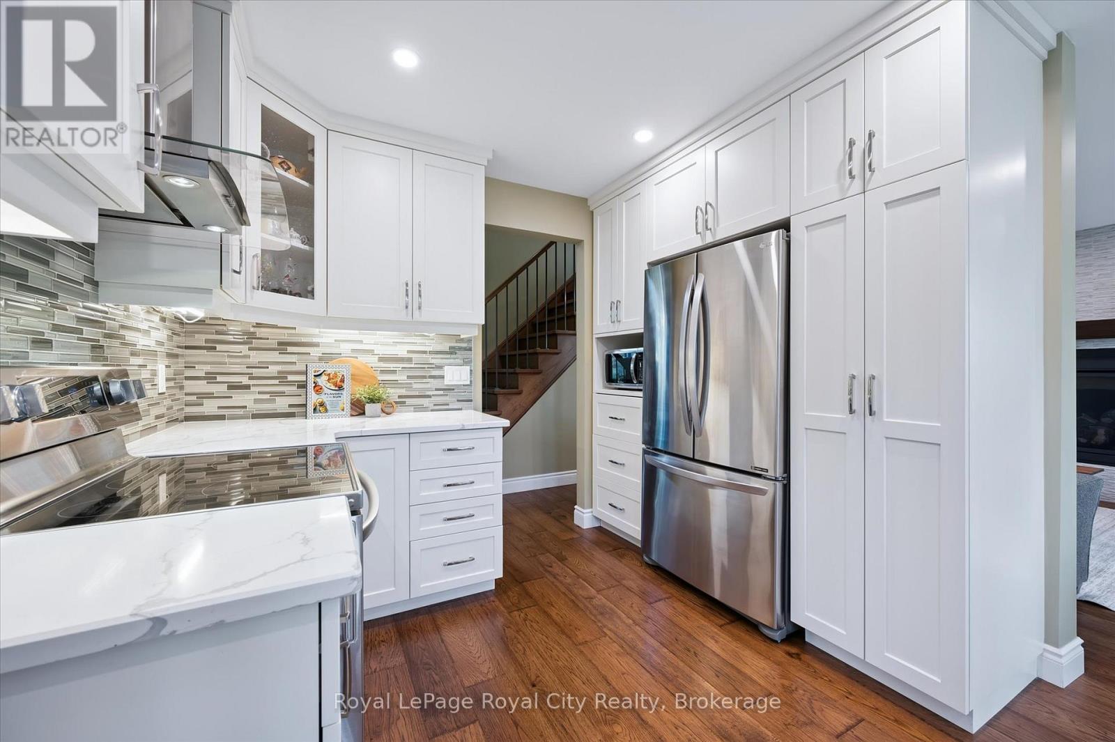 53 Pacific Place, Guelph, Ontario  N1G 4R3 - Photo 13 - X12428559