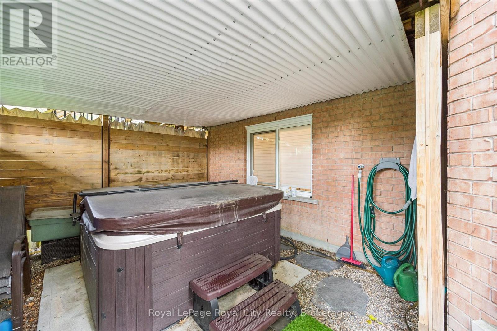 53 Pacific Place, Guelph, Ontario  N1G 4R3 - Photo 40 - X12428559