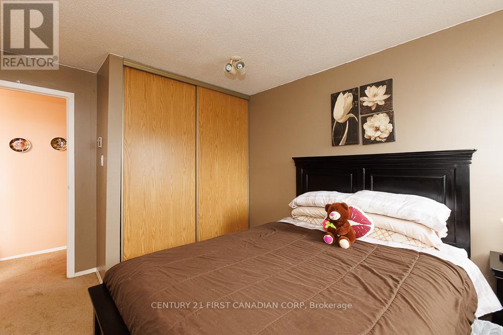 204 - 725 Deveron Crescent, London South, Ontario  N5Z 4X3 - Photo 15 - X12428572