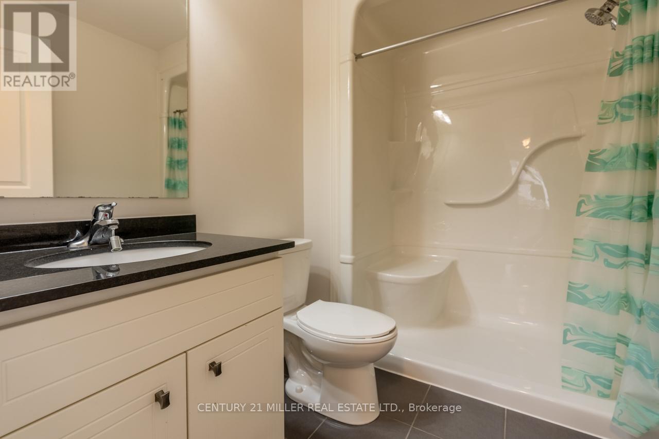 6 Andruss Lane, Hamilton, Ontario  L9G 0G7 - Photo 10 - X12428339