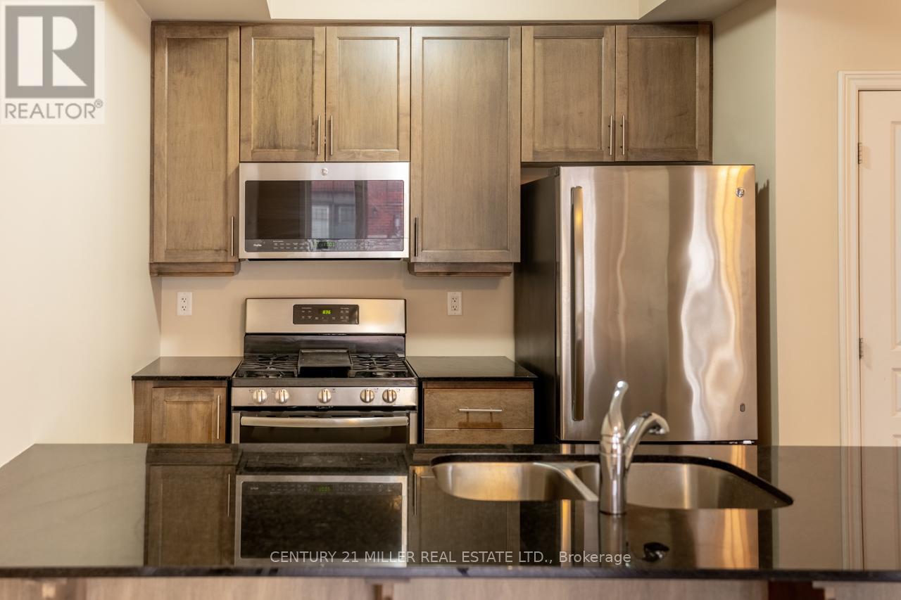 6 Andruss Lane, Hamilton, Ontario  L9G 0G7 - Photo 6 - X12428339