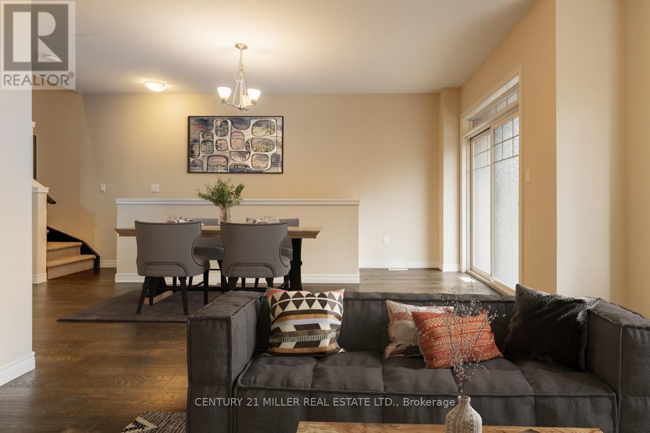 6 Andruss Lane, Hamilton, Ontario  L9G 0G7 - Photo 8 - X12428339
