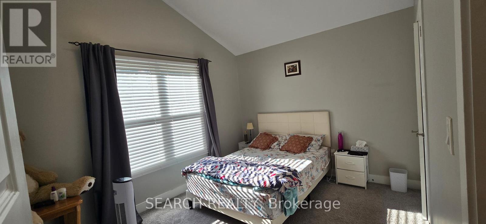 261 Cairn Street, London South, Ontario  N5Z 3W9 - Photo 5 - X12428368