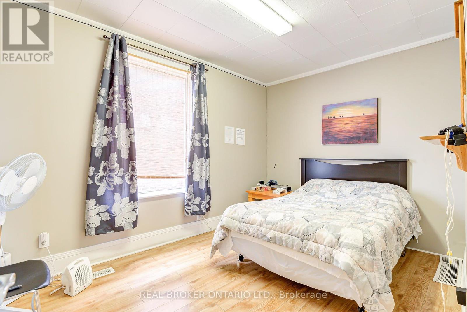 1405 King Street E, Cambridge, Ontario  N3H 3R3 - Photo 18 - X12428377