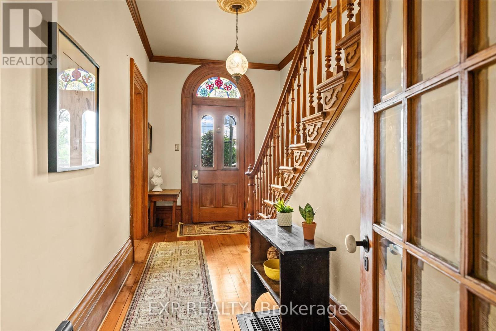 34 Field Road, Hamilton, Ontario  L0R 1R0 - Photo 11 - X12428387