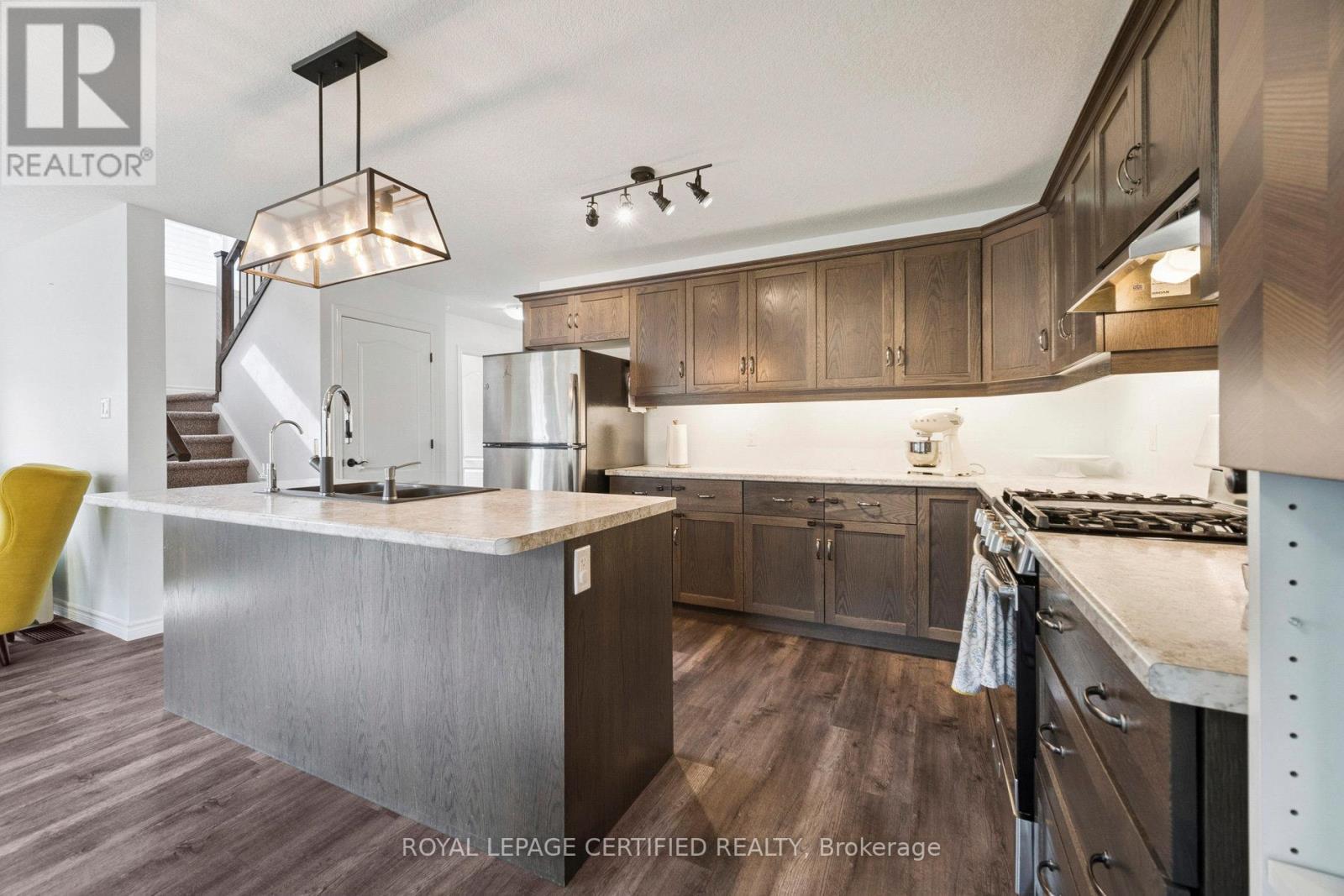 3 Minler Street E, Ingersoll, Ontario  N5C 0C9 - Photo 10 - X12428395