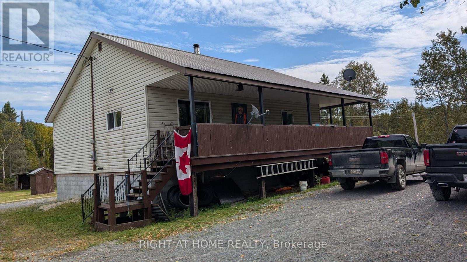 58 Bellefeuille Road S, West Nipissing, Ontario  P0H 1M0 - Photo 3 - X12428419
