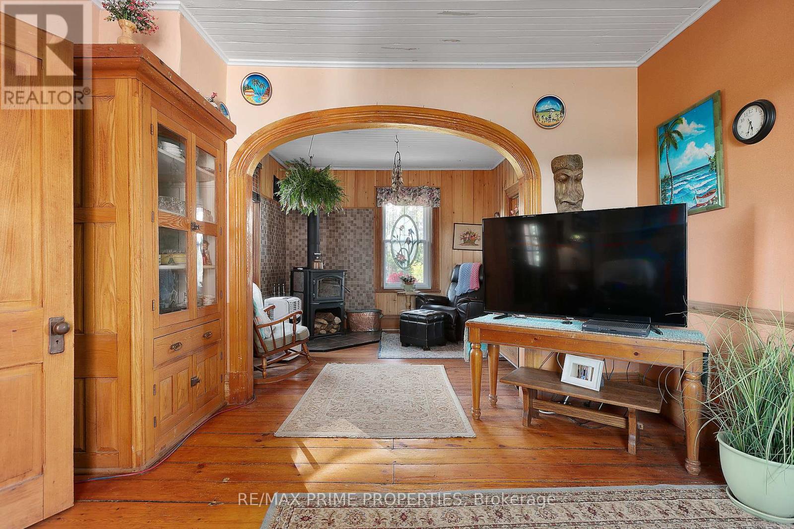 650 Concession 1 Road, Hawkesbury, Ontario  K0B 1B0 - Photo 11 - X12294349