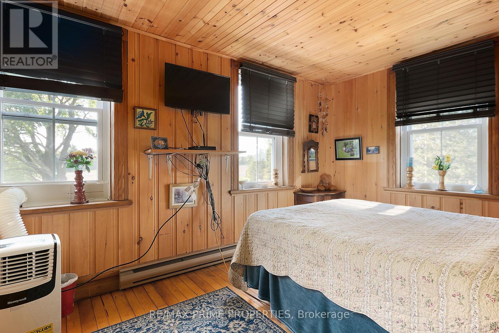 650 Concession 1 Road, Hawkesbury, Ontario  K0B 1B0 - Photo 28 - X12294349