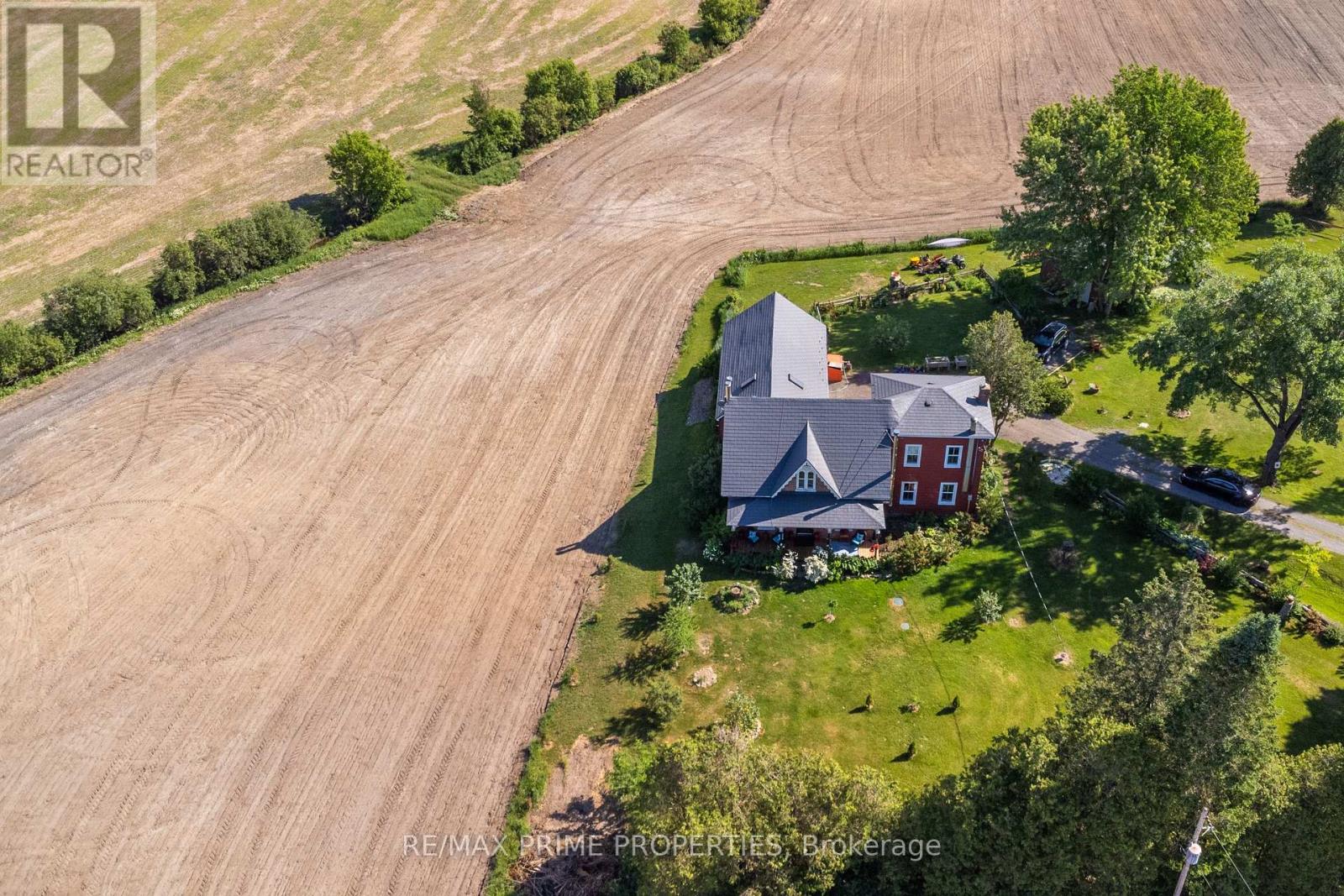 650 Concession 1 Road, Hawkesbury, Ontario  K0B 1B0 - Photo 4 - X12294349