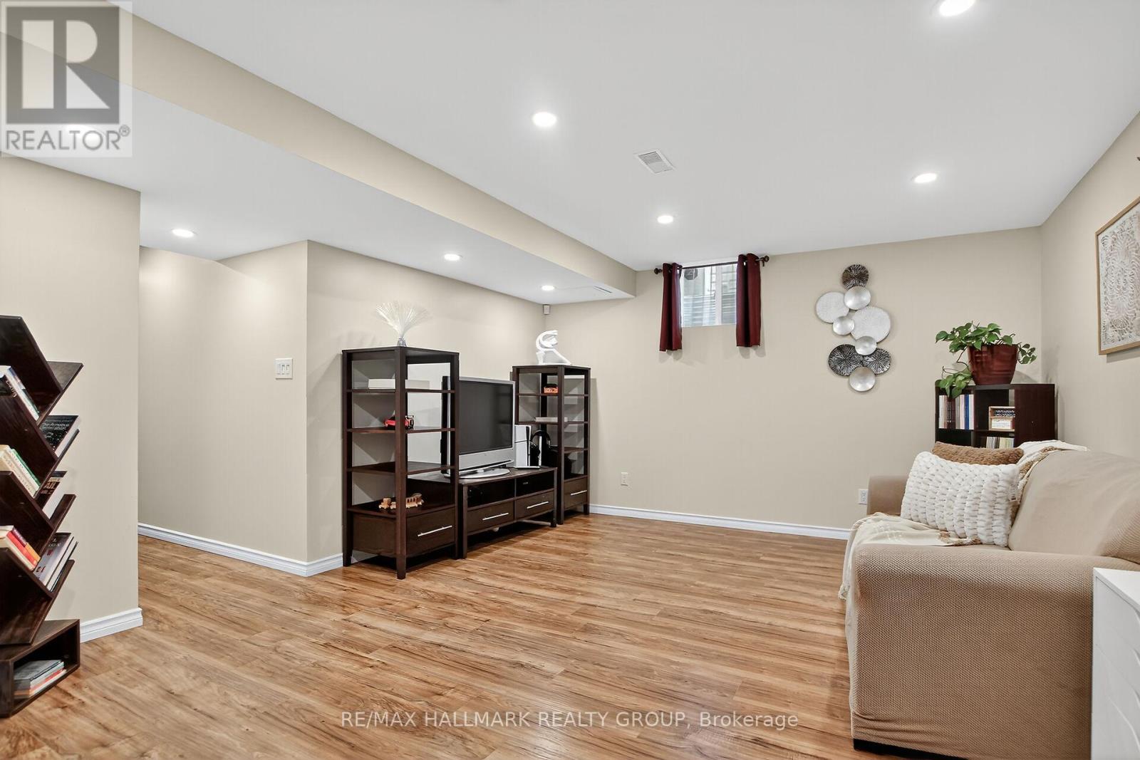 317 River Landing Avenue, Ottawa, Ontario  K2J 3V4 - Photo 34 - X12428548