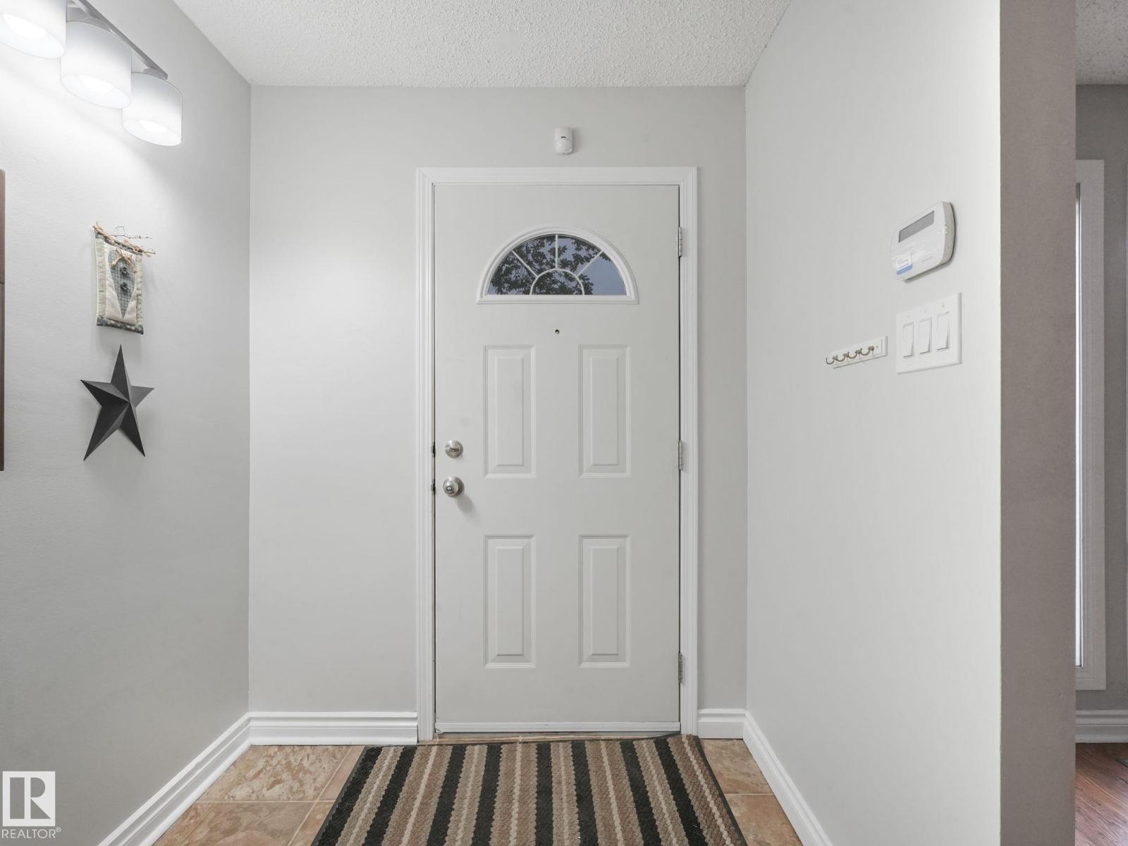 7351 180 St Nw, Edmonton, Alberta  T5T 2T1 - Photo 2 - E4459409