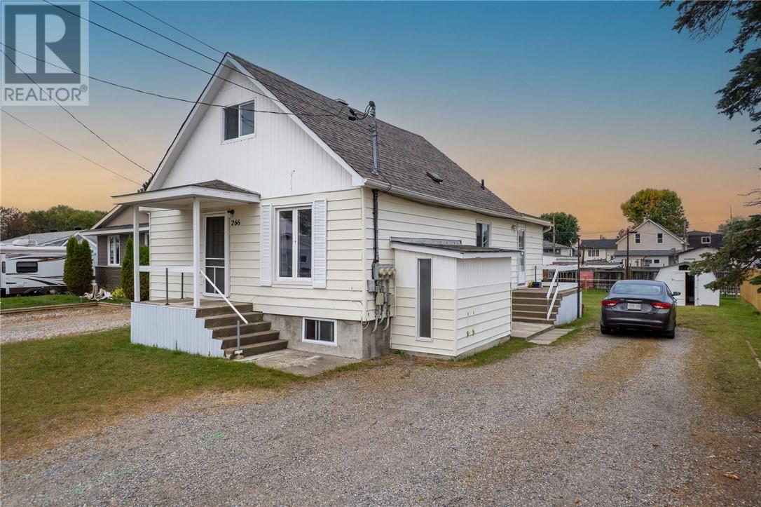266 Albert Street, Espanola, Ontario  P5E 1H1 - Photo 1 - 2124936