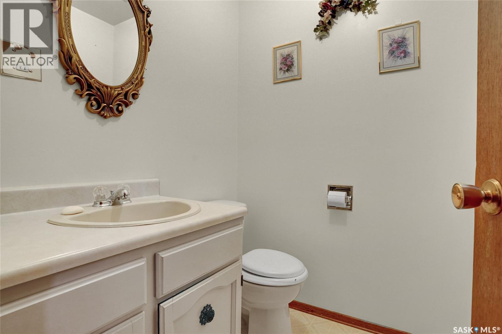 524 6th Avenue E, Assiniboia, Saskatchewan  S0H 0B0 - Photo 16 - SK019396
