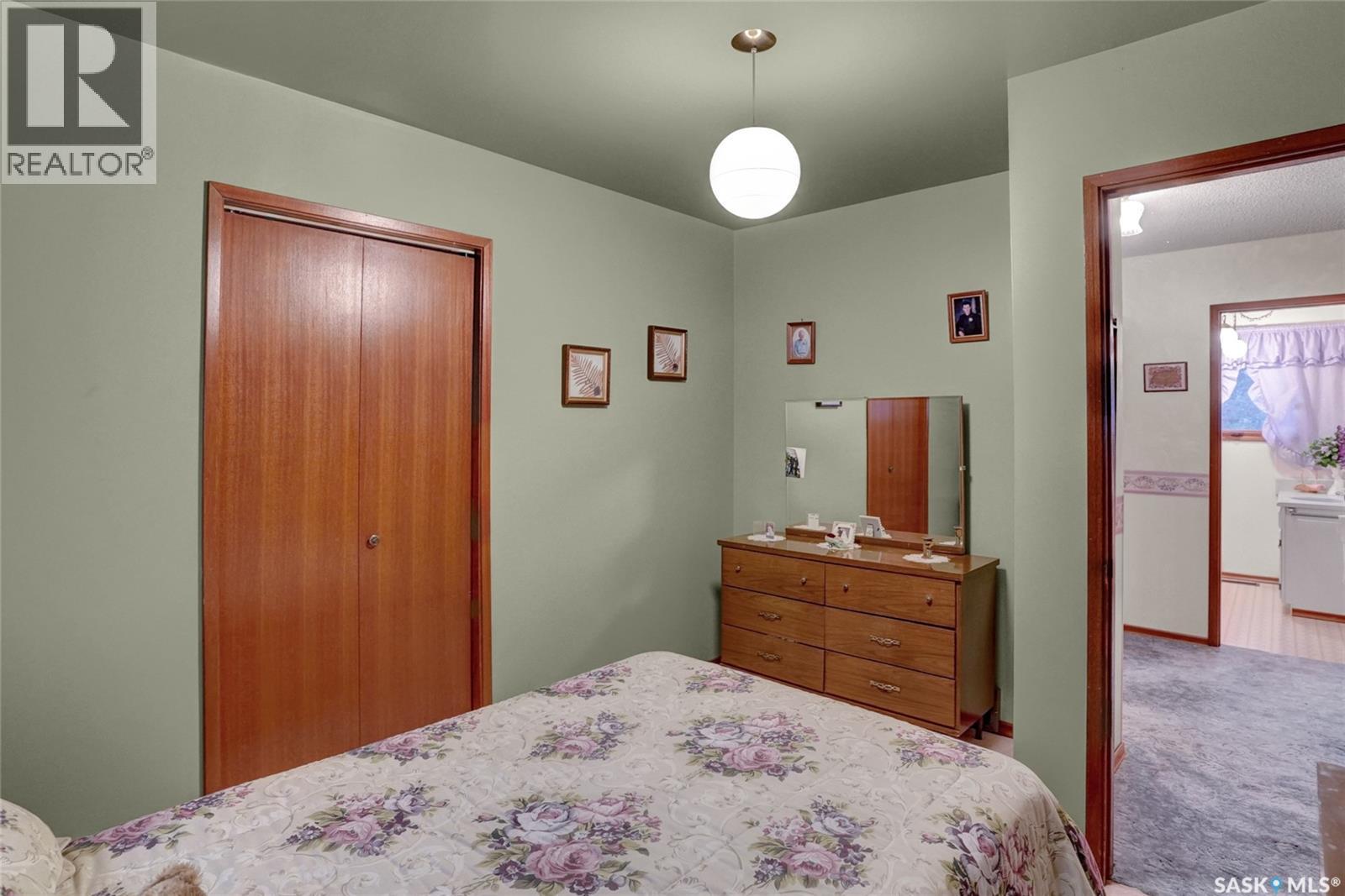 524 6th Avenue E, Assiniboia, Saskatchewan  S0H 0B0 - Photo 18 - SK019396