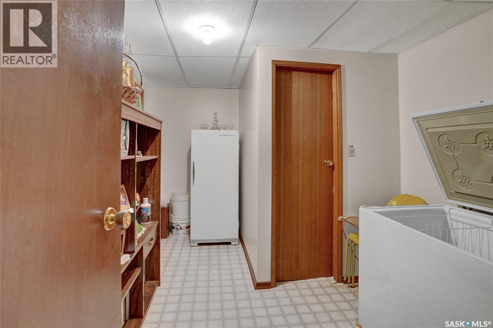 524 6th Avenue E, Assiniboia, Saskatchewan  S0H 0B0 - Photo 30 - SK019396