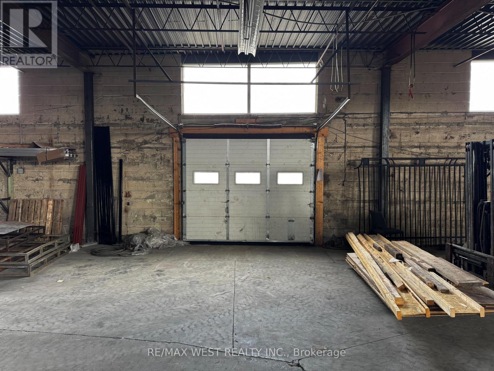A - 20 Sheffield Street, Toronto, Ontario  M6M 3E6 - Photo 4 - W12424391