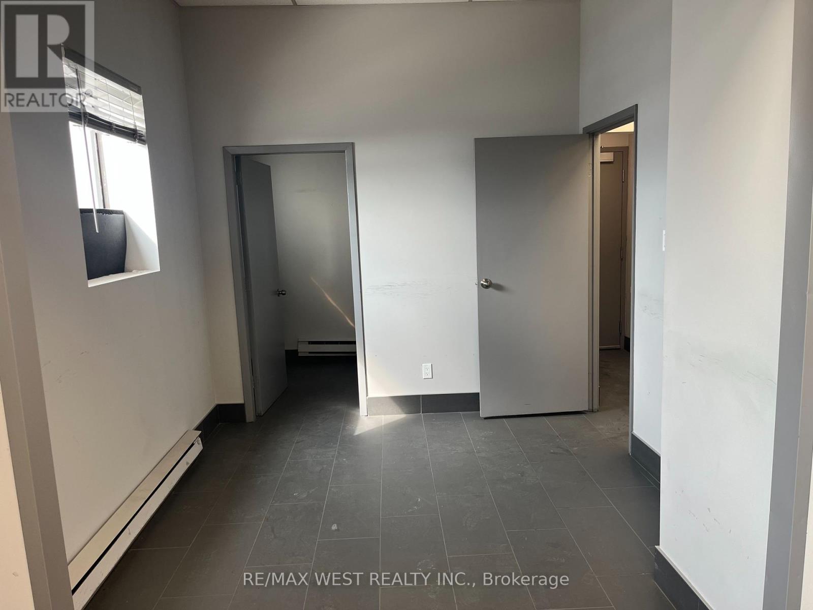 A - 20 Sheffield Street, Toronto, Ontario  M6M 3E6 - Photo 8 - W12424391