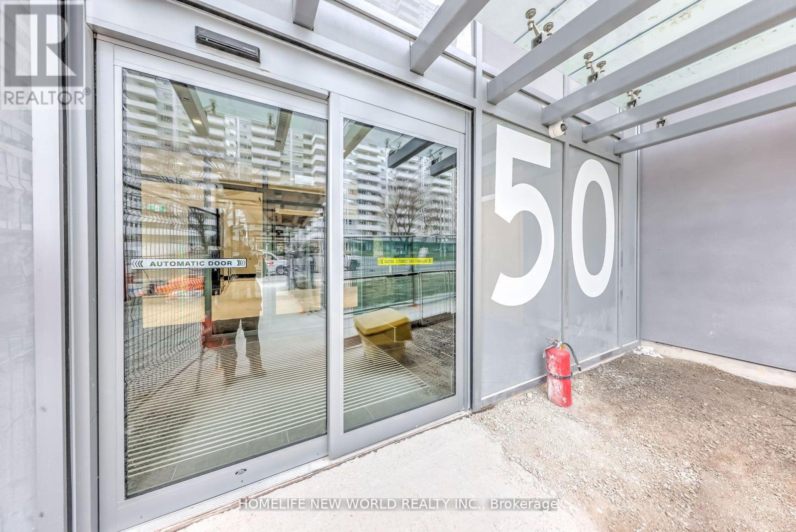1011 - 50 Dunfield Avenue, Toronto, Ontario  M4S 0E4 - Photo 2 - C12428427