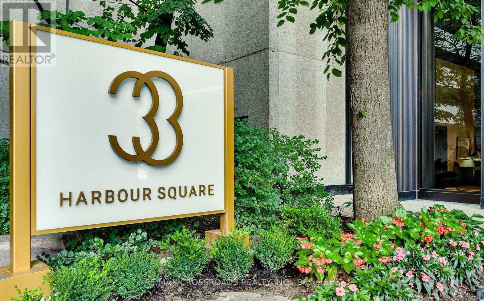 2212 - 33 Harbour Square, Toronto, Ontario  M5J 2G2 - Photo 1 - C12428482