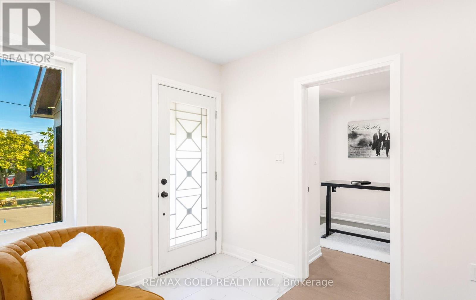 316 Ellerslie Avenue, Toronto, Ontario  M2R 1B7 - Photo 10 - C12428551