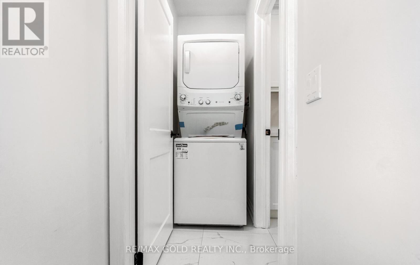 316 Ellerslie Avenue, Toronto, Ontario  M2R 1B7 - Photo 19 - C12428551
