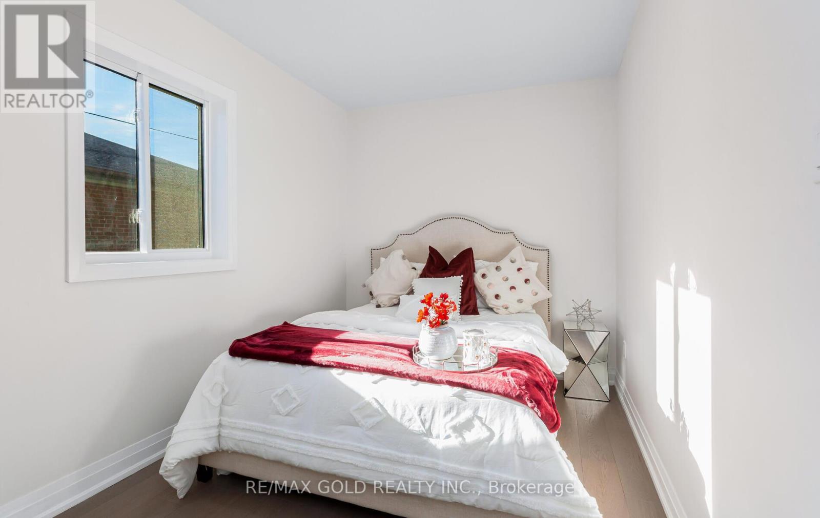 316 Ellerslie Avenue, Toronto, Ontario  M2R 1B7 - Photo 20 - C12428551