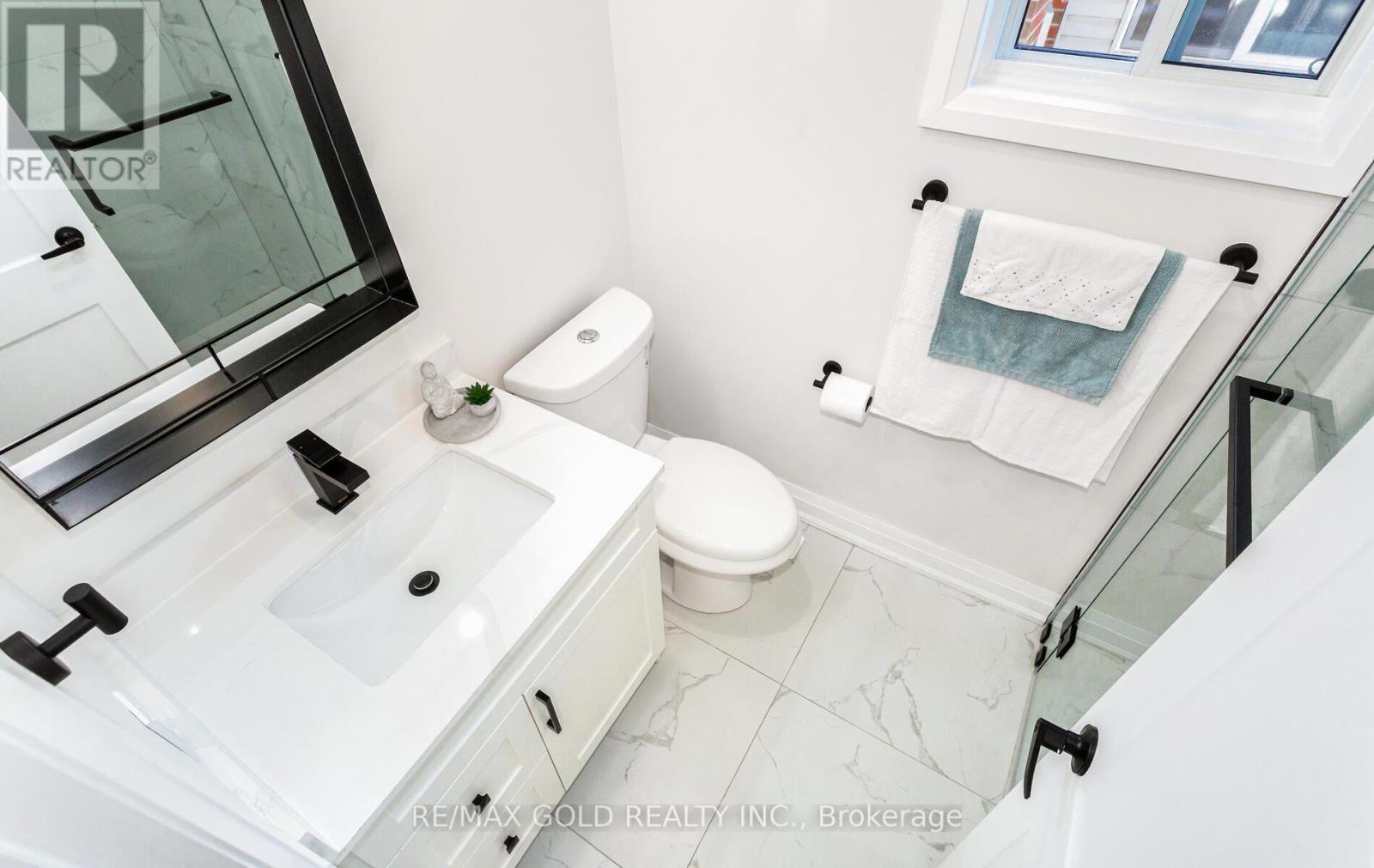 316 Ellerslie Avenue, Toronto, Ontario  M2R 1B7 - Photo 25 - C12428551