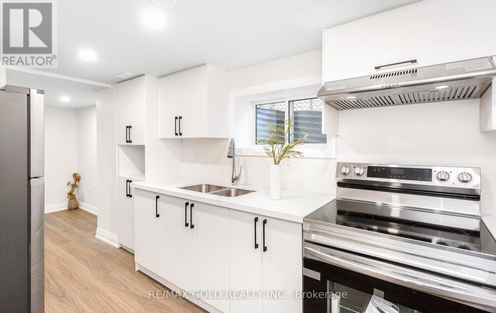 316 Ellerslie Avenue, Toronto, Ontario  M2R 1B7 - Photo 38 - C12428551