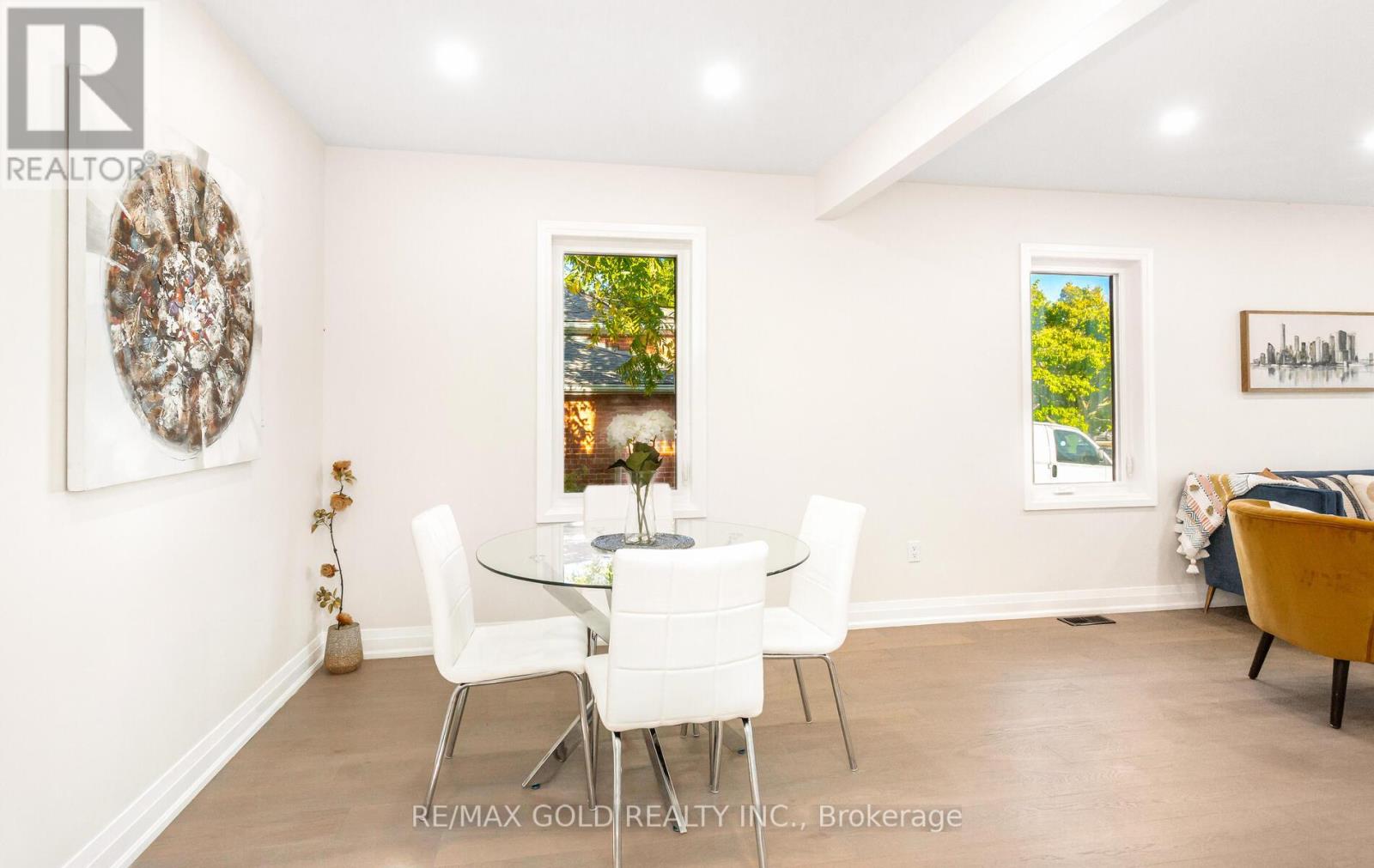 316 Ellerslie Avenue, Toronto, Ontario  M2R 1B7 - Photo 9 - C12428551
