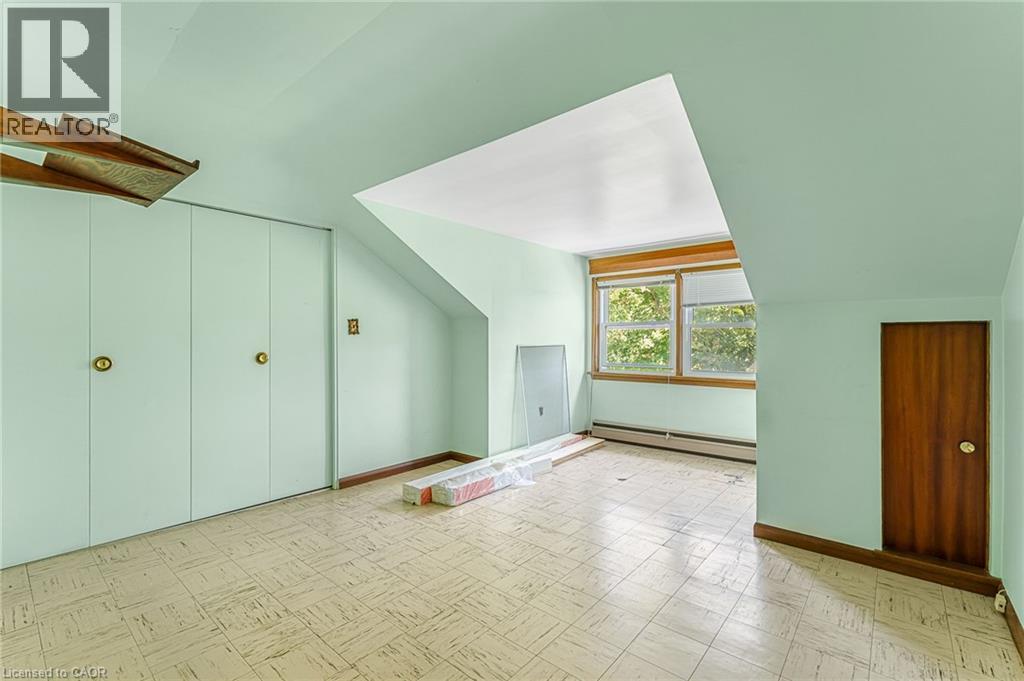 21 First Avenue, Welland, Ontario  L3C 1X7 - Photo 23 - 40772625