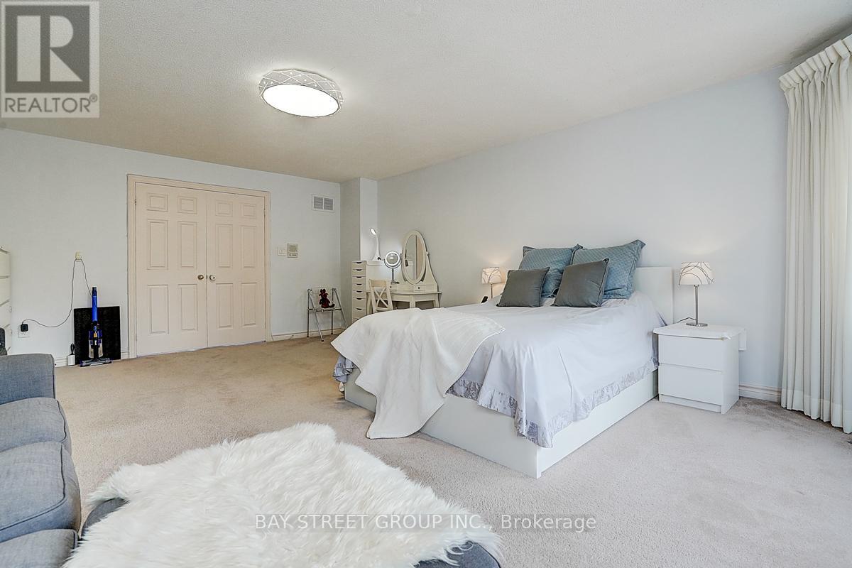 354 Rouge Hill Court, Pickering, Ontario  L1V 6L5 - Photo 21 - E12428469