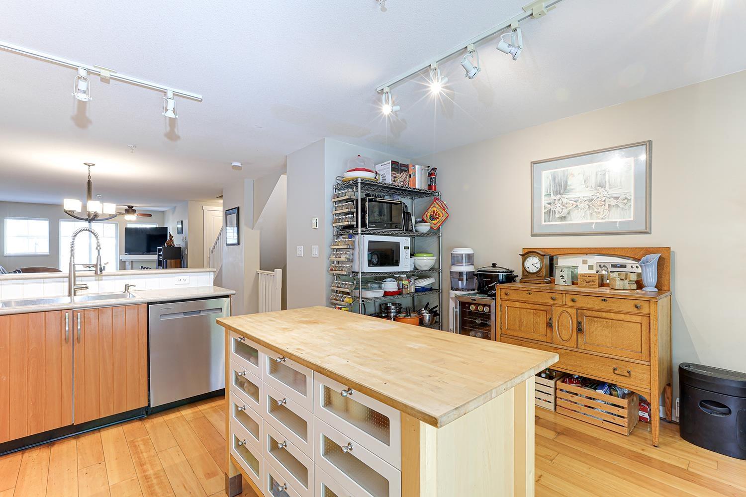 60 20761 Duncan Way, Langley, British Columbia  V3A 9L4 - Photo 6 - R3051439