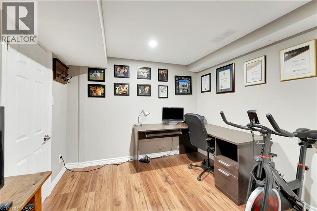 41 Yeoville Court, Hamilton, Ontario  L9C 5W4 - Photo 37 - 40773931