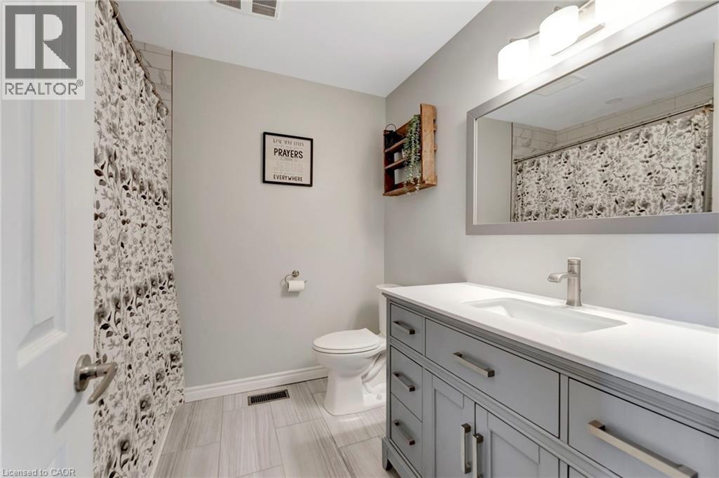 41 Yeoville Court, Hamilton, Ontario  L9C 5W4 - Photo 23 - 40773931