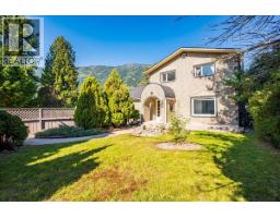 821 Gordon Street, nelson, British Columbia