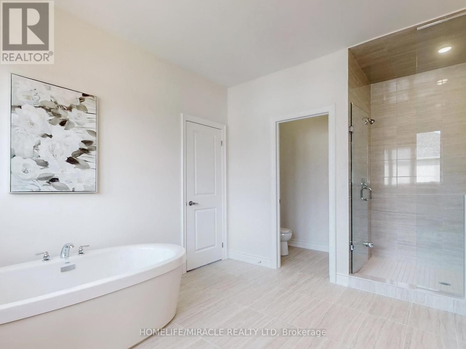 25 Joiner Circle, Whitchurch-Stouffville, Ontario  L4A 4W9 - Photo 31 - N12428431