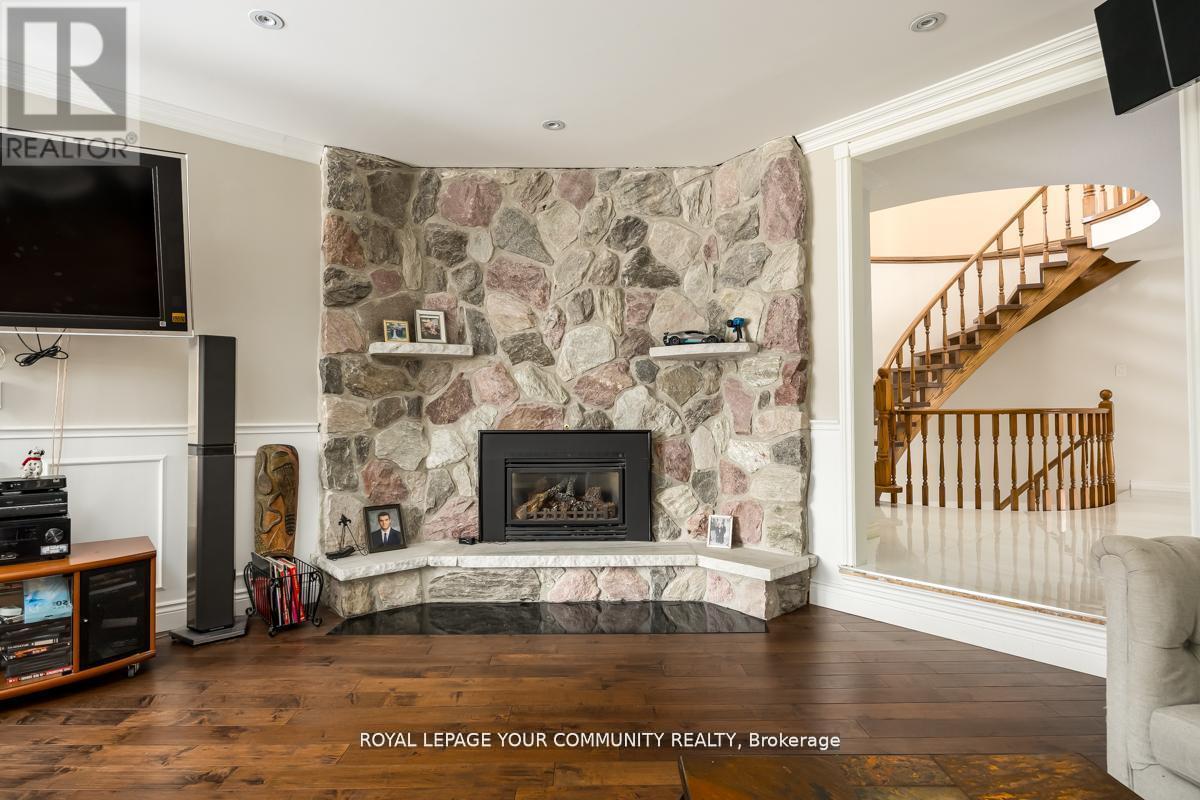 117 Hayhoe Avenue, Vaughan, Ontario  L4L 1S5 - Photo 20 - N12428432