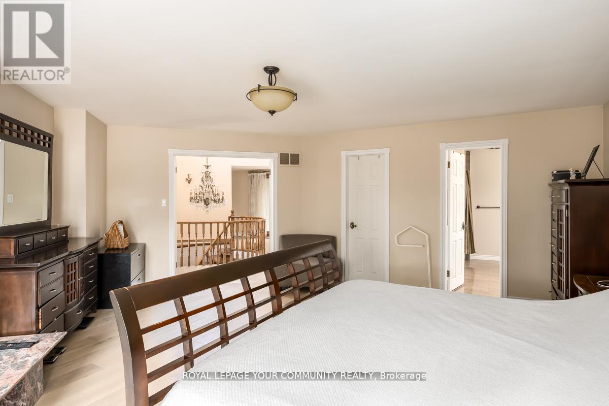 117 Hayhoe Avenue, Vaughan, Ontario  L4L 1S5 - Photo 30 - N12428432