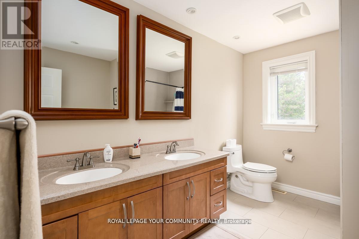 117 Hayhoe Avenue, Vaughan, Ontario  L4L 1S5 - Photo 41 - N12428432