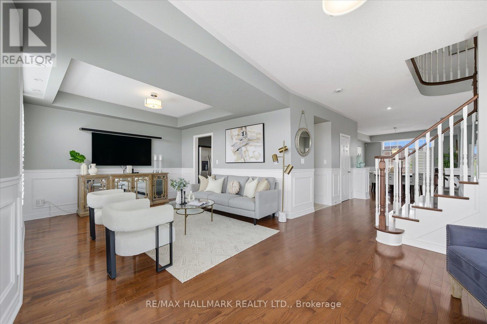 23 - 20 Greensborough Villag Circle, Markham (Greensborough), Ontario  L6E 1M4 - Photo 10 - N12428449
