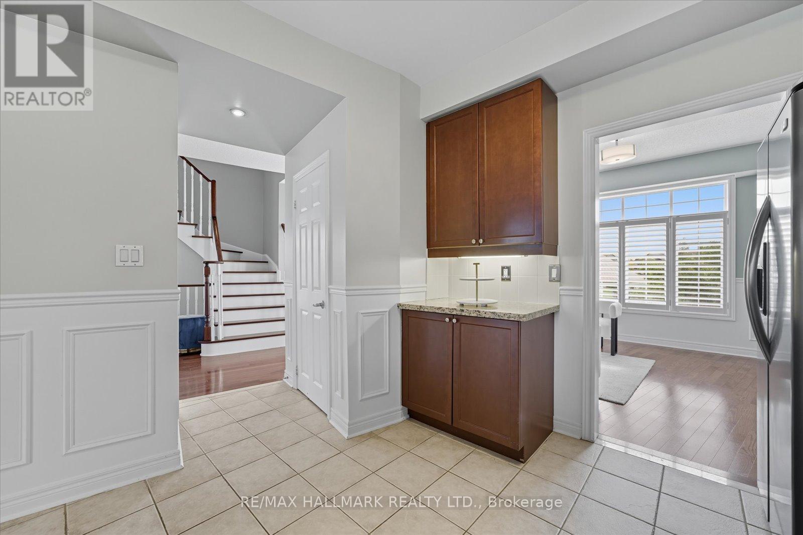 23 - 20 Greensborough Villag Circle, Markham (Greensborough), Ontario  L6E 1M4 - Photo 16 - N12428449