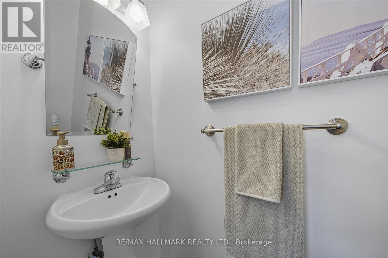 23 - 20 Greensborough Villag Circle, Markham (Greensborough), Ontario  L6E 1M4 - Photo 21 - N12428449