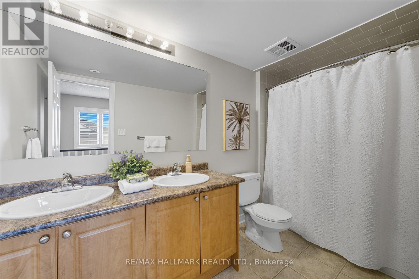 23 - 20 Greensborough Villag Circle, Markham (Greensborough), Ontario  L6E 1M4 - Photo 36 - N12428449